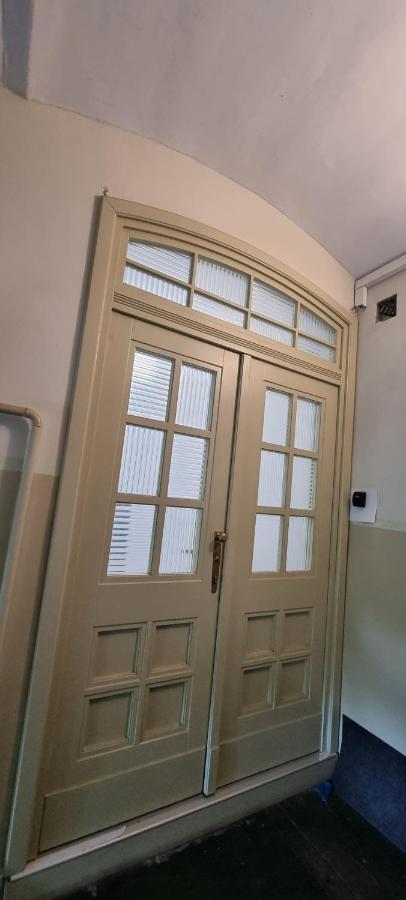 Best4stay - Z Prywatnym Parkingiem Apartament *